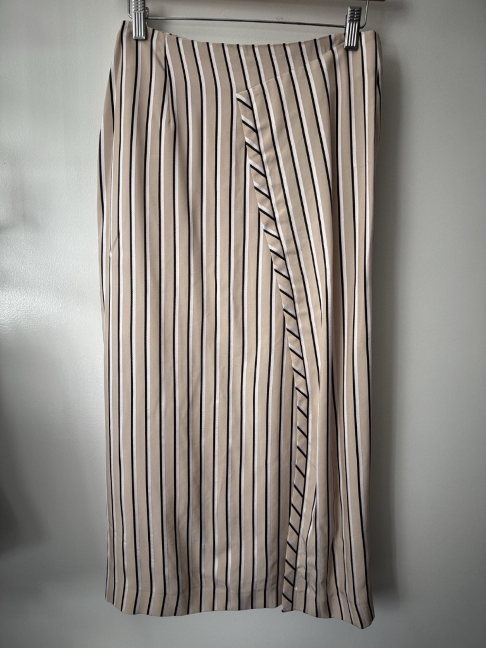Acne Studios Women’s Karlis IV STR Asymmetric Skirt PSS16 Runway Size 36 NWT